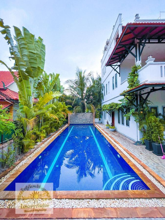 Luxury Angkor Resort & Sky Lounge Siem Reap Luaran gambar
